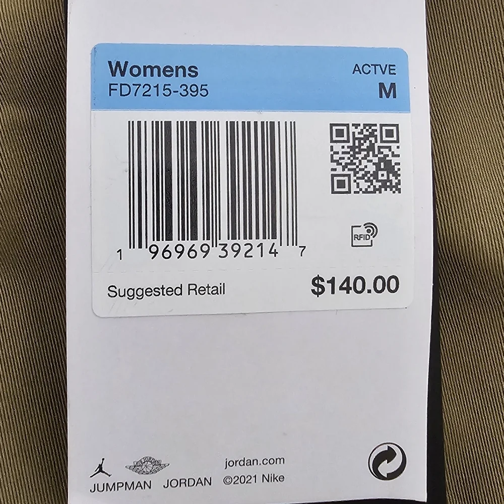 Jordan Utility Cargo Pants Women’s Medium Loose Fit Tan NWT - Picture 4 of 11
